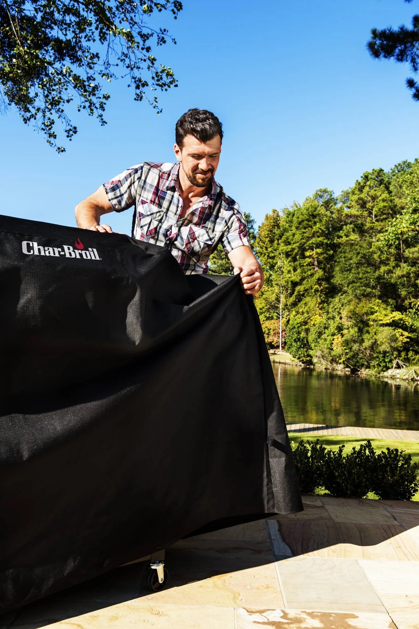 Char-Broil 2 Burner Gas Barbecue Cover 4 Char-Broil 2 Burner Gas Barbecue Cover - Image 2