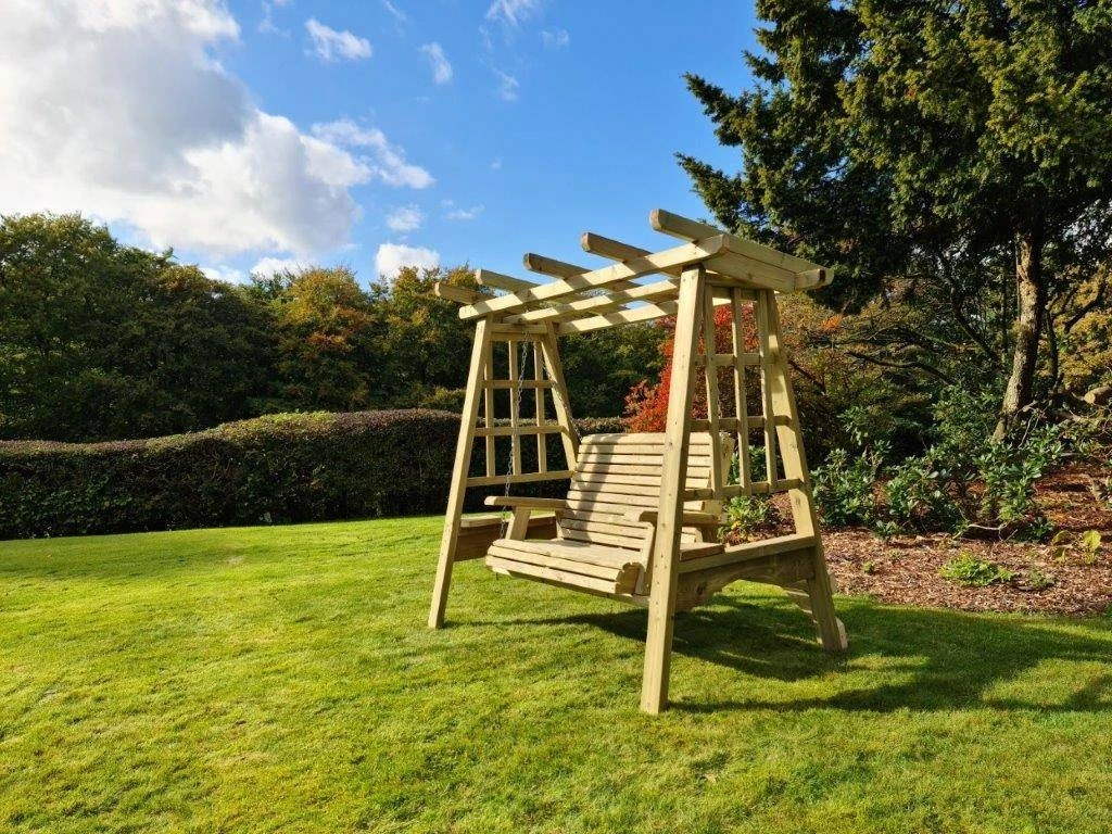 Churnet Valley Pergola Swing 2 Seater 5 Churnet Valley Pergola Swing 2 Seater - Image 3