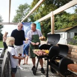 Landmann Vinson 200 Smoker Charcoal Barbecue - Black -Garden Furniture Store 51773 28802